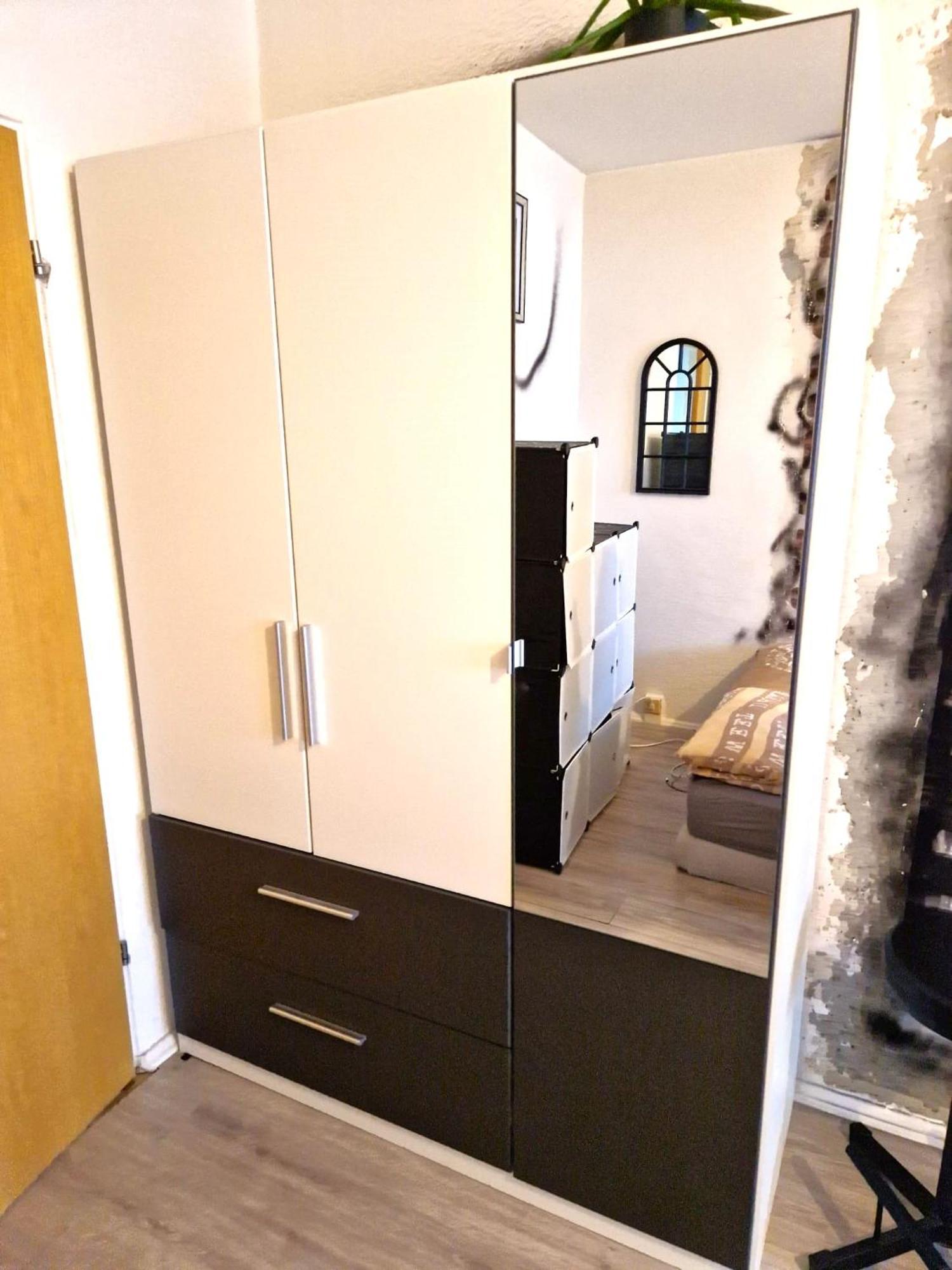 Cozy Trendy Spacious Room In Green Area 12 Min. Near To The Center Alexanderplatz ベルリン エクステリア 写真